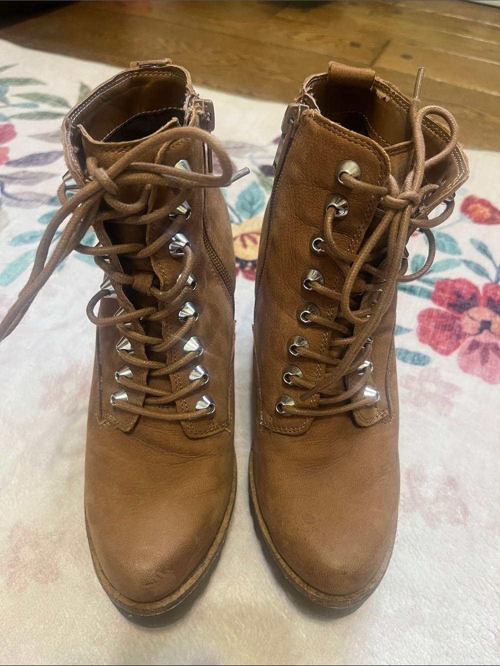 Aldo Tie Chunky boots